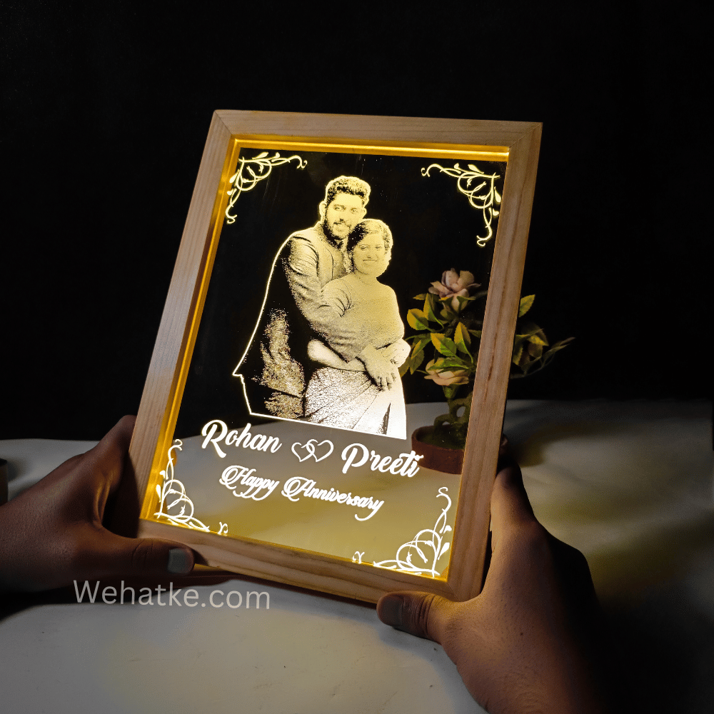 Customized Engrave Wooden Led Frame for Couple