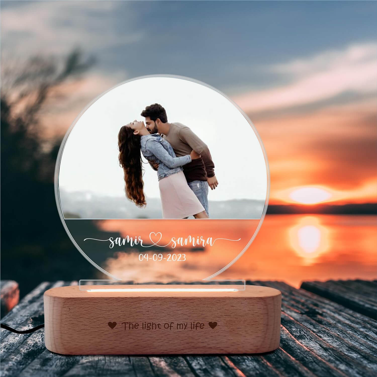 Customized Half Moon Couple Lamp