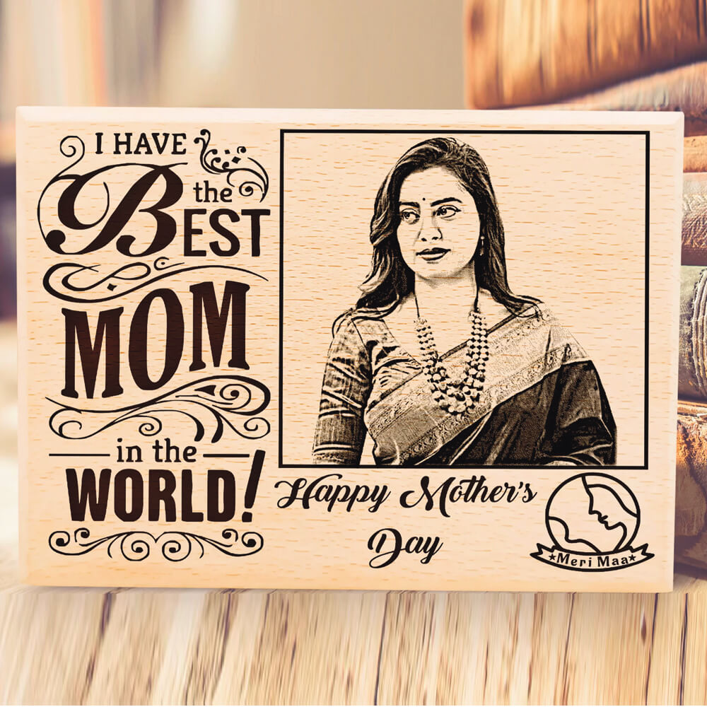 World’s Best Mom Personalized Wooden Photo Plaque Gift for Mom